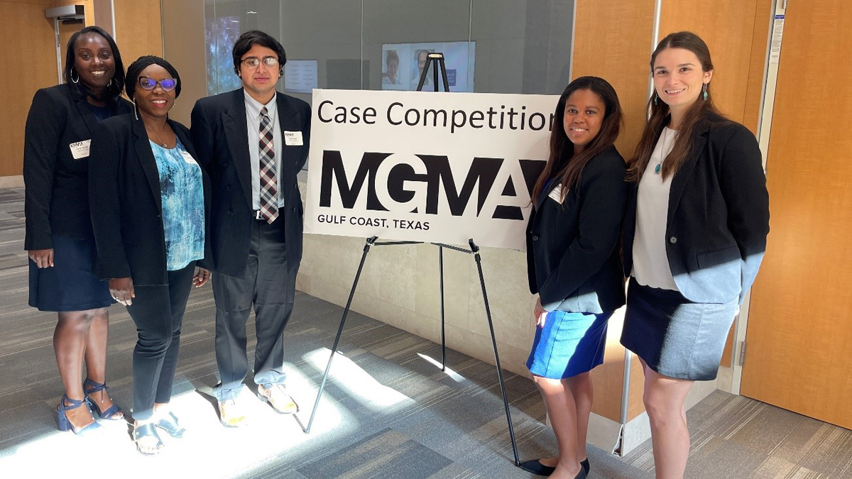 Photo of the recent MGMA Case Competition winners.