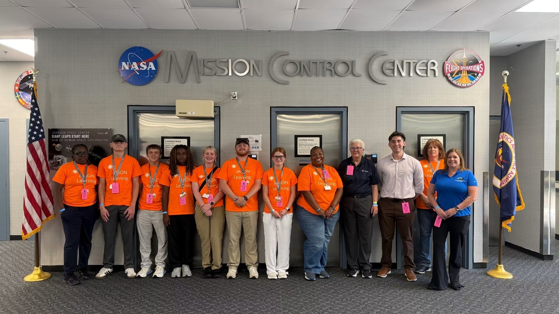 Teacher and Student Argonauts from across the country joined UHCL faculty, students, and mentors during the 2026 JASON Learning Argonaut Liftoff Expedition, collaborating on environmental research while exploring STEM careers, college life, and the power of scientific discovery.
