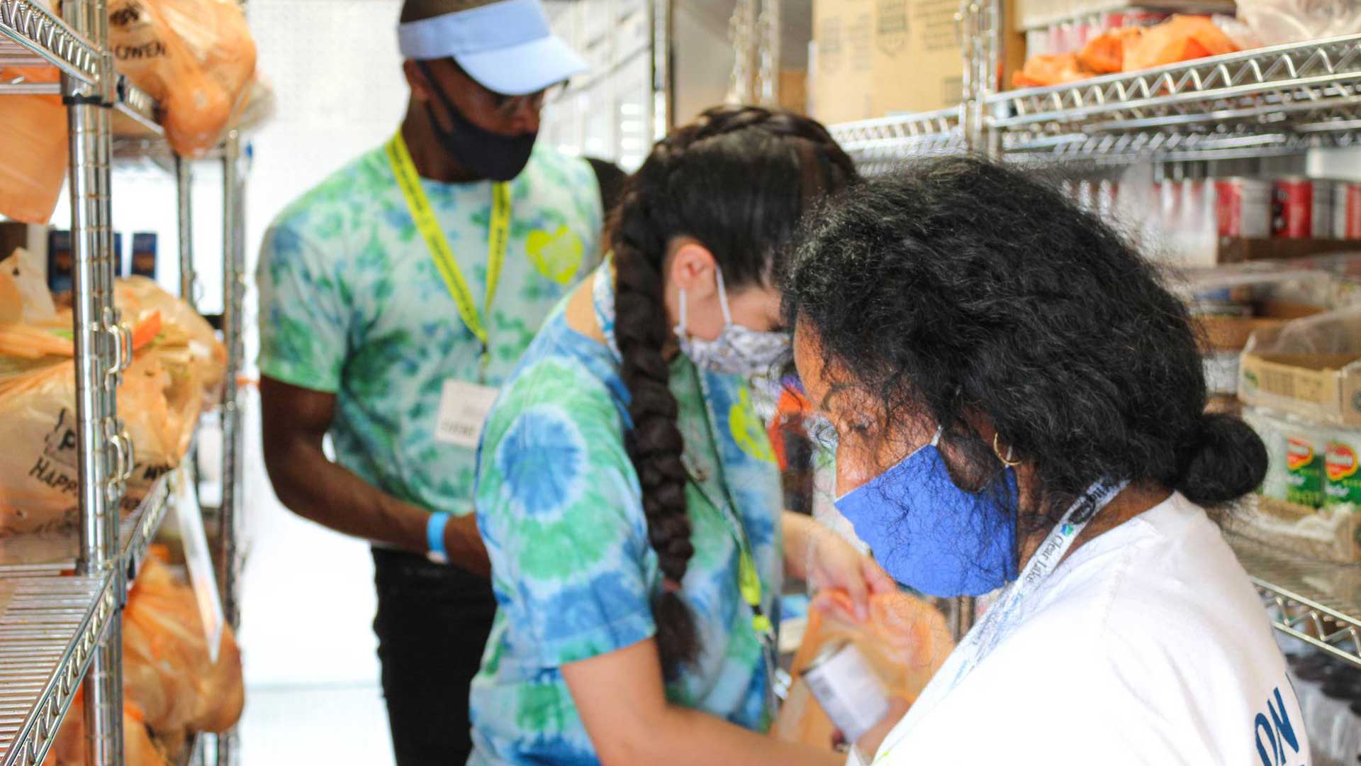 Students in food truck