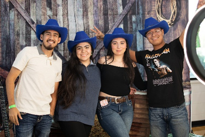 Group of UHCL students at a first generation event